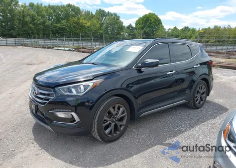 2017 Hyundai Santa Fe Sport 2.0T Ultimate z USA, uszkodzony, nr VIN 5XYZWDLA4HG478641